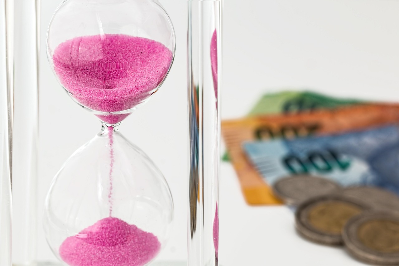 家計簿管理アプリを使って効率的にお金を節約する方法は？