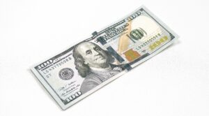 節約に最適な100均の商品は何ですか？
