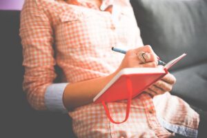チラシ作成に最適なおすすめアプリは？